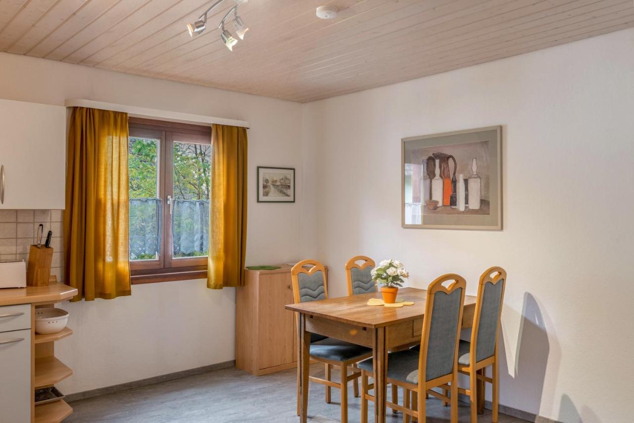 אוברלינגן Familienwohnung Haus 18 מראה חיצוני תמונה